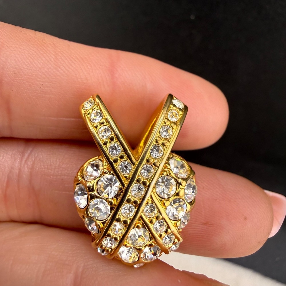 Nolan Miller Pendant Heart‎ Gold Tone Rhinestone